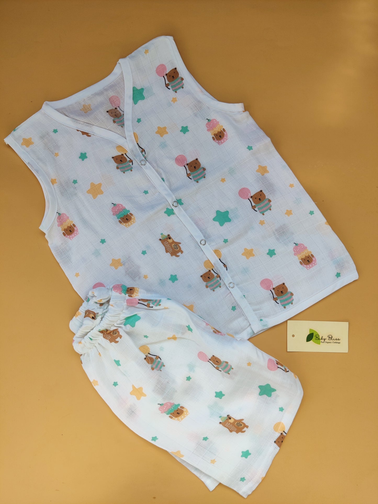 Muslin Sleeveless Jabla + Shorts ( 1-3 Yrs)