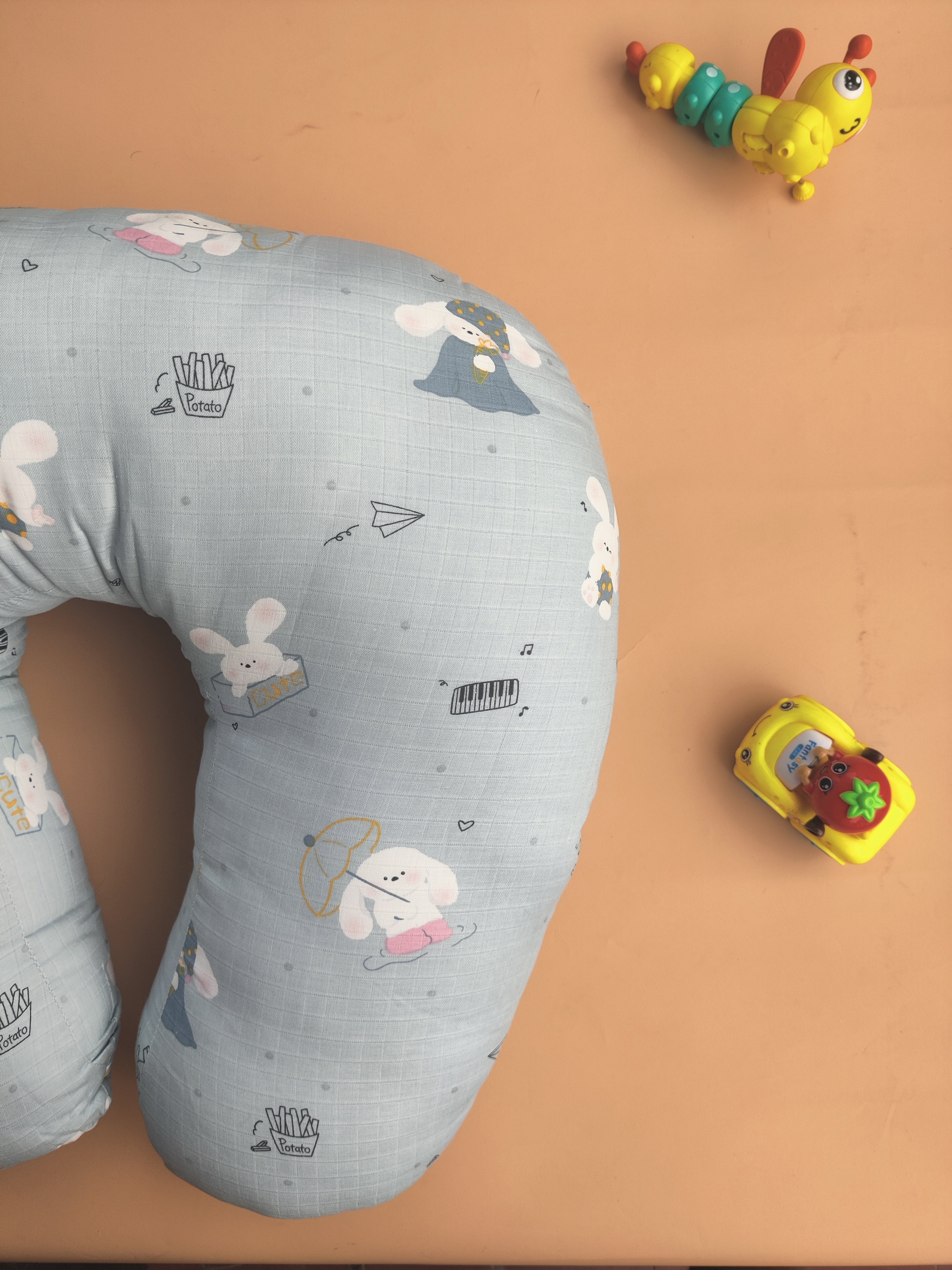 Muslin Feeding Pillow with Removable Washable Cover