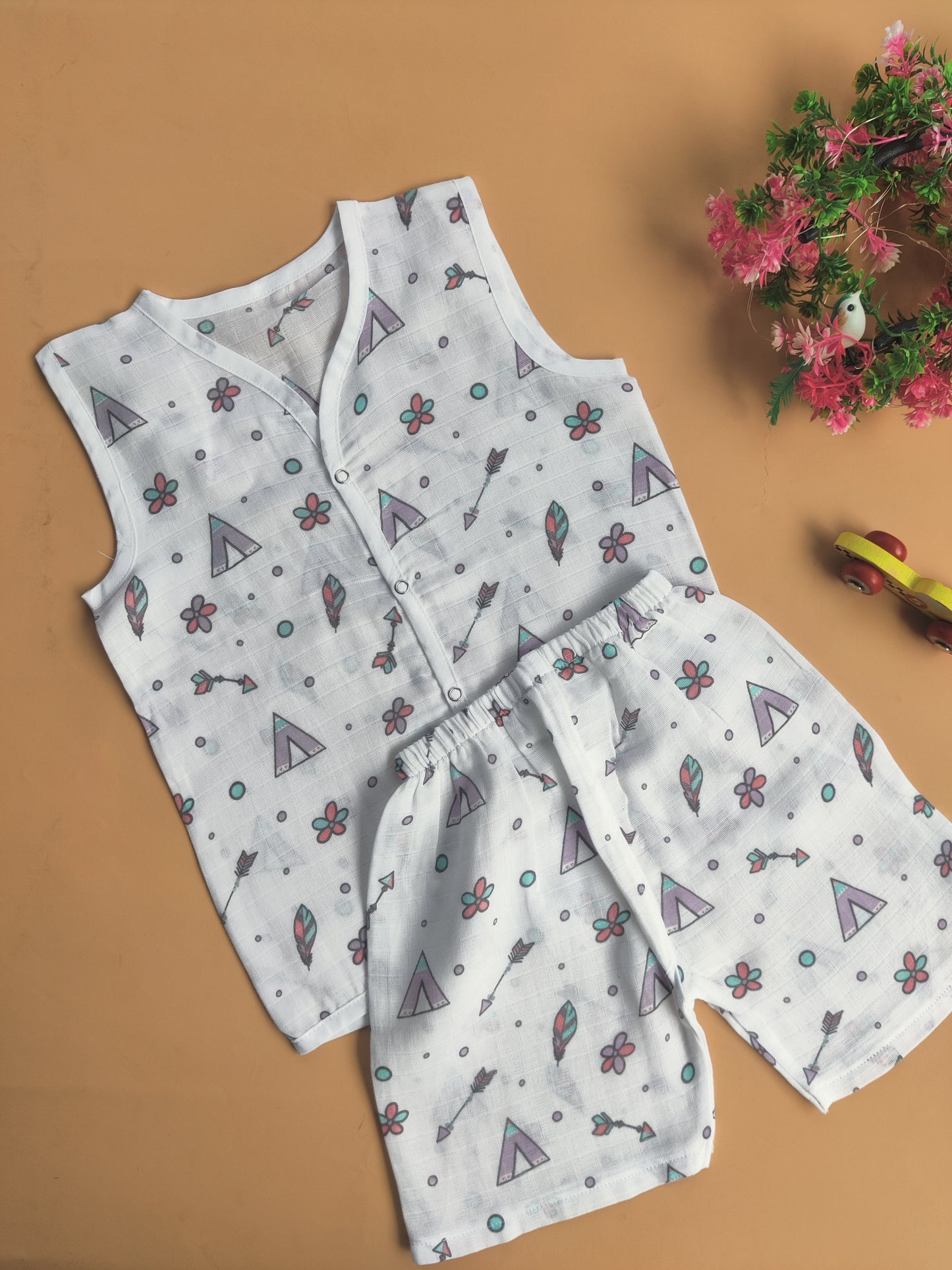 Muslin Sleeveless Jabla + Shorts ( 2-3 yrs)