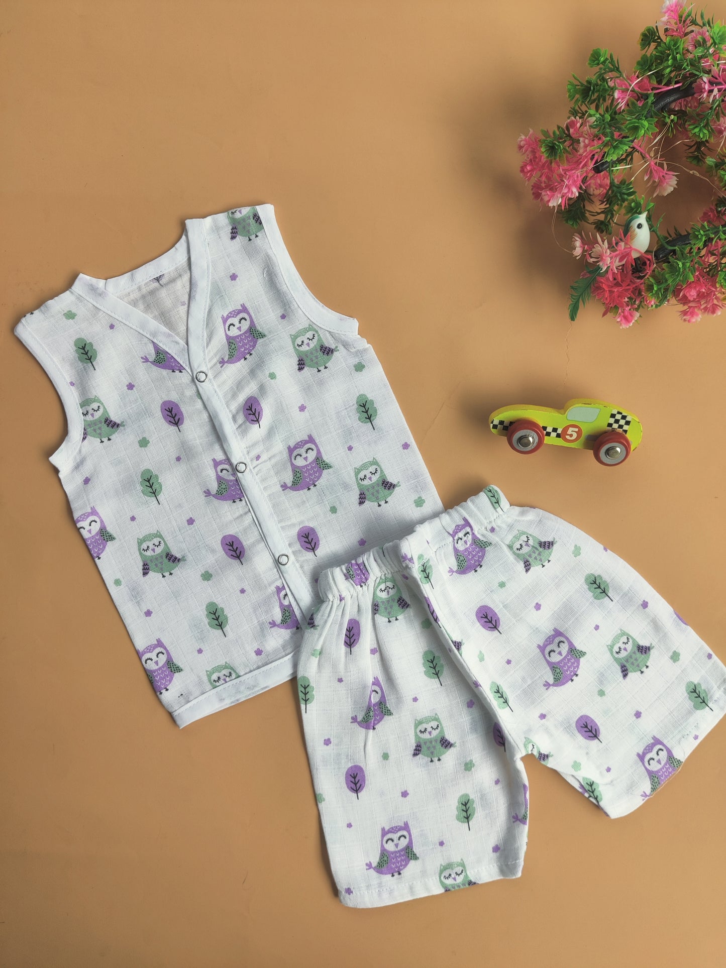 Muslin Sleeveless Jabla + Shorts ( NB to 6 Months)