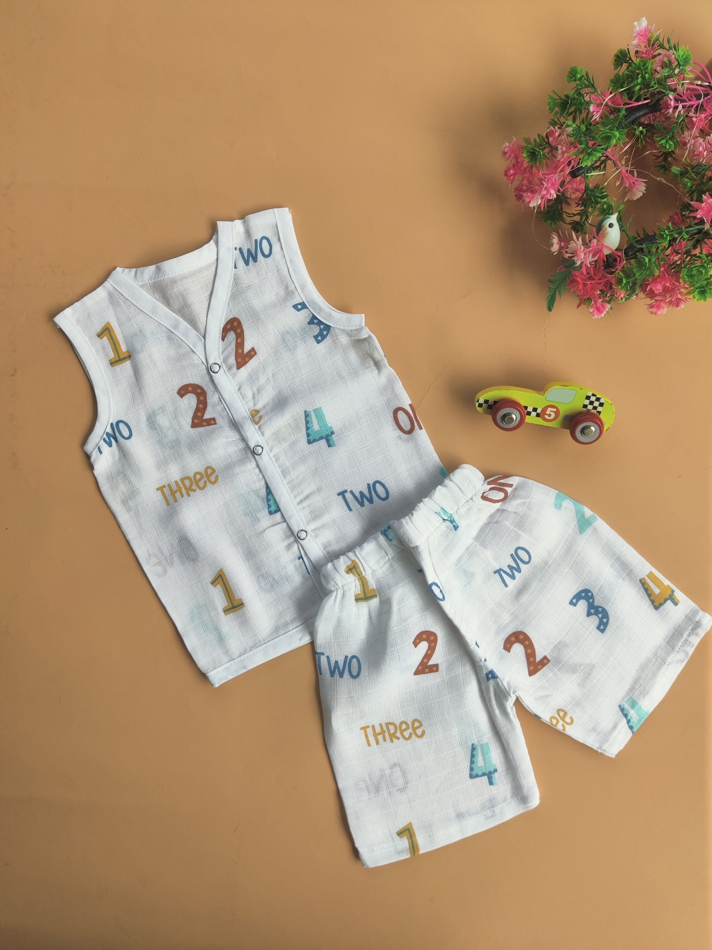Muslin Sleeveless Jabla + Shorts ( NB to 6 Months)